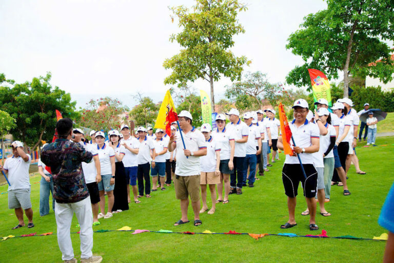 3553023660000938564197