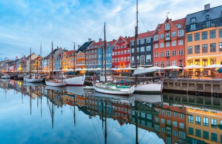 Bến cảng Nyhavn - Đan Mạch