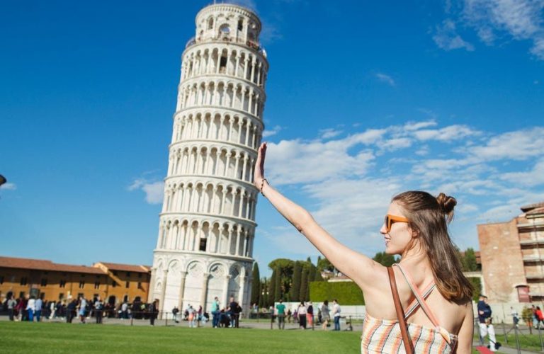 Tháp nghiêng Pisa - Ý